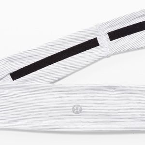Lululemon light grey training headband